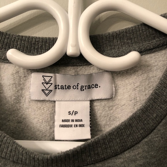 State of Grace comfy crop sweater - Picture 3 of 3